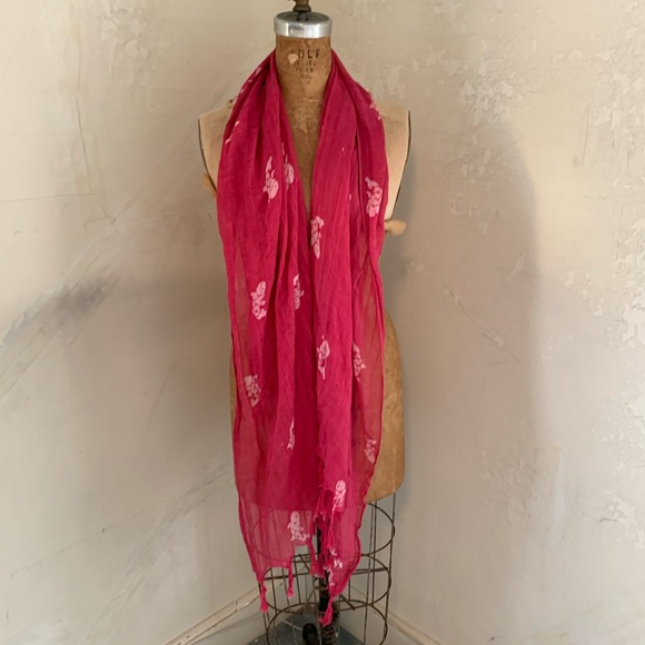 coldwater creek gauze fish block print scarf - Picture 2 of 5